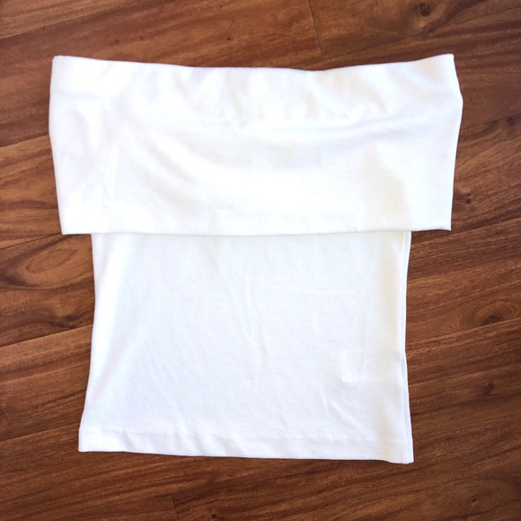 Club Monaco Kenyatta Top *NWOT* - Picture 2 of 4